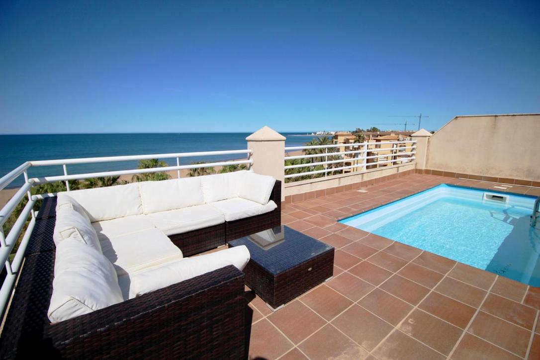 デニアAtico Con Piscina Privada En Primera Lineaアパートメント エクステリア 写真